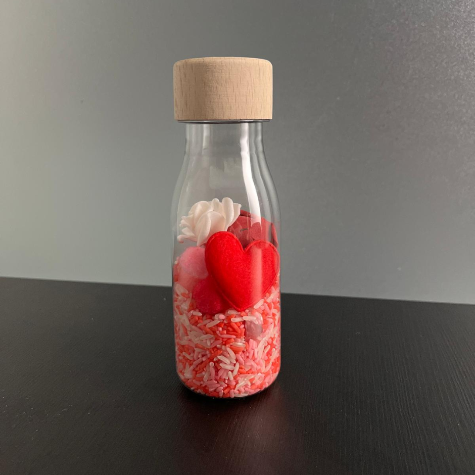 Botella sensorial de San Valentín